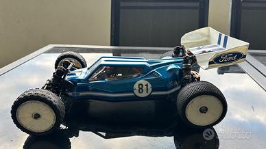 Macchina  radiocomondata Xray Xb2  1/10 2wd