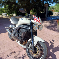 Triumph Speed triple 1050