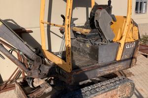 Miniescavatore volvo ec15