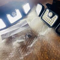 Luci di sicurezza ad energia solare (2)