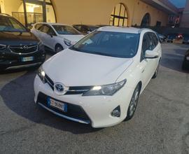 Toyota Auris Touring Sports 1.8 Hybrid Lounge
