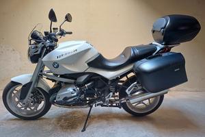 BMW R1200R