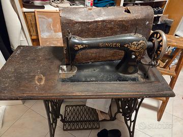 macchina da cucire a pedali