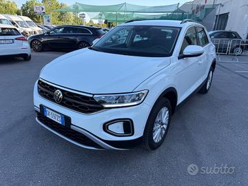 Volkswagen T Roc MY22 DSG 2.0 150 CV Style BlueMot