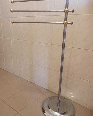 piantana porta asciugamani da bagno a tre bracci