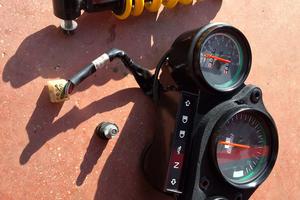 Monoammortizzatore Aprilia RS 50 + strumentazione