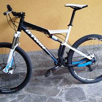 B'TWIN Rockrider 740s