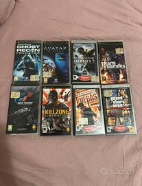 Lotto 8 Giochi PSP (UMD + custodia + manuale).