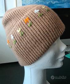 Berretto in Cashmere e Angora - Ricamato a Mano 