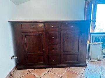 madia in legno fatta da falegname