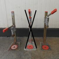 Imbottigliatrice - tappatrice per tappo a corona