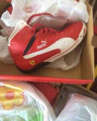 Scarpa F1 Ferrari pit stop