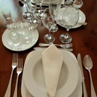 Set completo per 2 persone (38 pezzi) €36