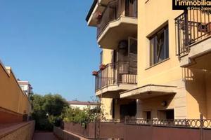 110 mq CON AMPIO GARAGE E POSTO AUTO RISERVATO 
