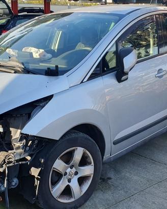 Ricambi Peugeot 3008 2013