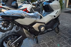 x-adv 750 2026