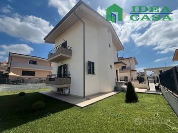 Villa Singola con Giardino