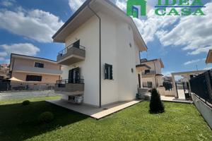 Villa Singola con Giardino