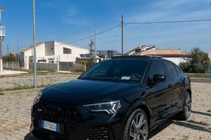AUDI RSQ3