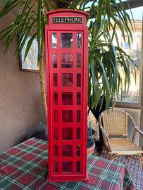 Mobiletto in stile cabina telefonica inglese