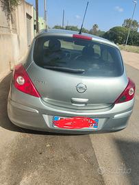 Opel corsa 1.2 16v