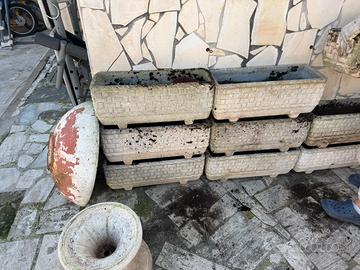 Vasi in cemento con 2 ciotole