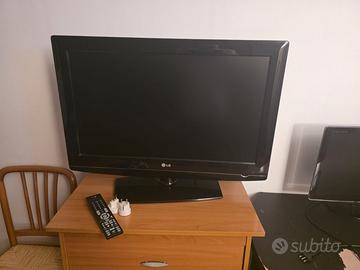 Monitor LG 32 pollici