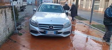Mercedes C 200