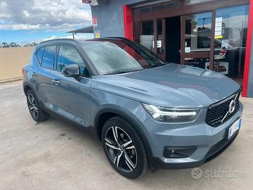 Volvo XC40 / 2.0 diesel automatica