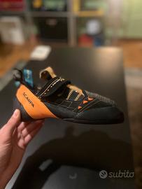 Scarpa instinct vs 43