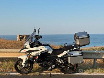 Benelli TRK 251 Patente A2