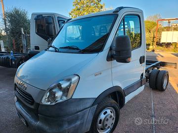 IVECO DAILY 35-150 ANNO 2014 PASSO CORTO TELAIO