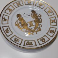 piatto in porcellana di Limoges. 