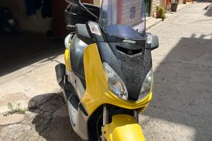 Yamaha Xmax 250 anno 2005