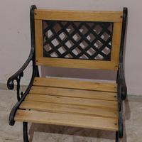 sedia in legno e ferro battuto