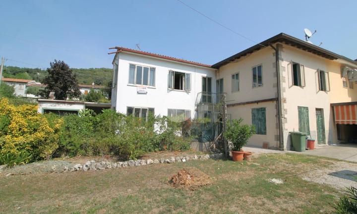 CASA SEMINDIPENDENTE A CINTO EUGANEO