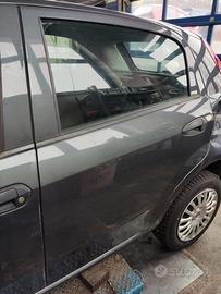 Porta post sinistra FIAT GRANDE PUNTO EVO 2017