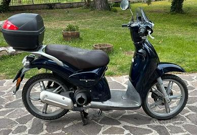 Aprilia Scarabeo 50 4 tempi