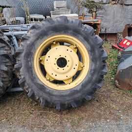 Cerchioni john deere con pneumatici