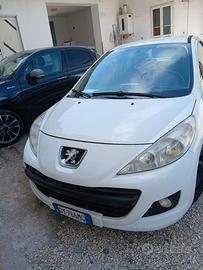 Peugeot 207 1.4 benzina 