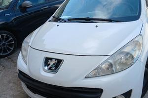 Peugeot 207 1.4 benzina 