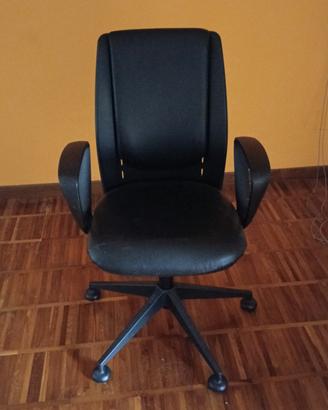 sedia poltrona per ufficio o cameretta 