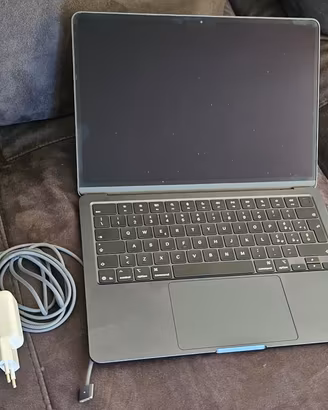 MacBook Air 2025 con chip M4