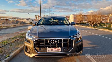 Audi Q8 45 TDI quattro tiptronic Sport
