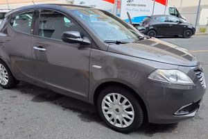 Lancia Ypsilon 1.3 Multijet 95cv – circ 65.000 km