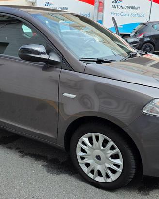 Lancia Ypsilon 1.3 Multijet 95cv – circ 65.000 km