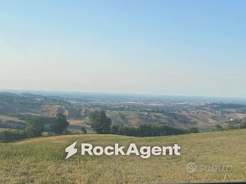 Terreno di 29999 m² a Sala Baganza
