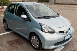 Toyota Aygo 1.0 VVT-i Now 5p perfetta con 23700 km