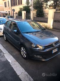 VOLSWAGHEN POLO