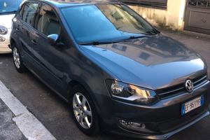 VOLSWAGHEN POLO